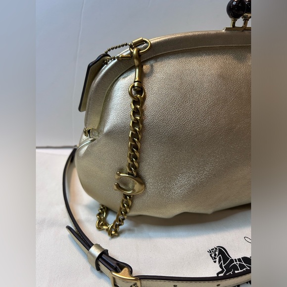 COACH Soft Kiss Lock Crossbody Clutch Metallic GOLD Soft Calf Leather EUC - Picture 9 of 14